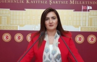 “Yoksulluk kader değil, politikadır”