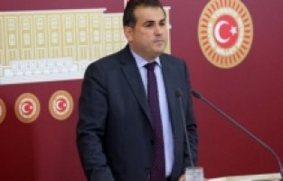 "5 milyon kamu çalışanı sorunlarının çözümünü bekliyor"