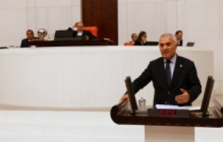 "Onlarca sağlık meslek grubu işsizlik içinde kıvranıyor!"