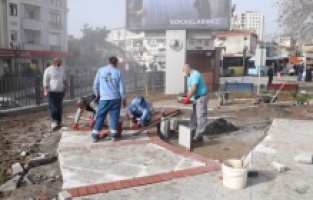 Tarihi Yakacık Meydanı eski günlerine dönüyor