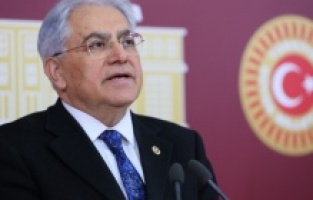 CHP'li Ünsal atanamayan sağlıkçıları sordu