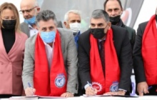 Bayraklı Belediyesi'nde en düşük maaş 5 bin 200 lira oldu!