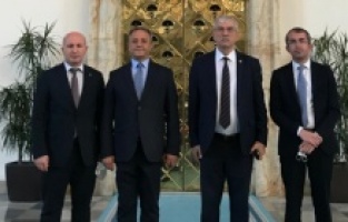 "Şehit yakınları ve gaziler için toplanan paralar nerde?"