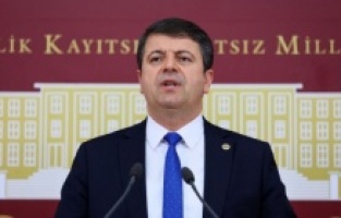 "İntihar eden tüm gençlerimizin vebali Ak Parti iktidarındadır!"