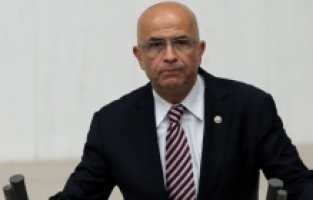 Mahkemeden Enis Berberoğlu kararı