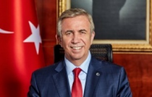 Mansur Yavaş'tan eğitimde iyilik hareketi!