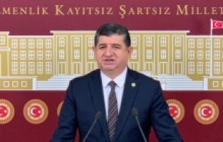 " Kemer'in nefes alacağı tek alan otel olmasın"