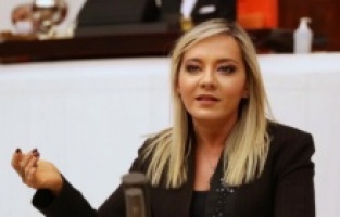 İyi Partili Cesur: "Beton bolluğunda ev almak hayal oldu!"