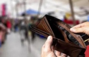 Açlık sınırı Mart ayında yüzde 2,5 yükseldi: "3 bin 396 lira!"