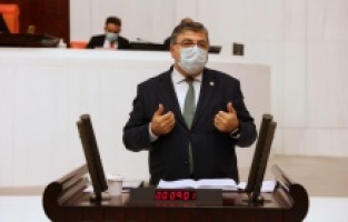 “Bergama’da ata toprağı haraç mezat satılıyor!”