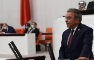 CHP'li Budak Düden Çayı için araştırma istedi