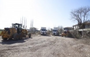 Döşemealtı Belediyesi'nden yeni yol çalışması