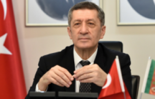 Bakan Selçuk'tan 23 Nisan kutlamaları hakkında açıklama