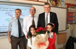 CHP'li Barut, 23 Nisan'ı kutladı ve çocukların korunması için Meclis Araştırması istedi