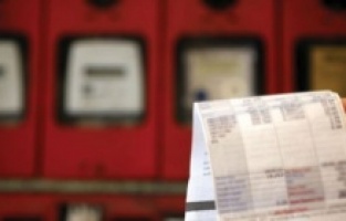 Pandemide 3,7 milyon abonenin borcundan dolayı elektriği kesildi