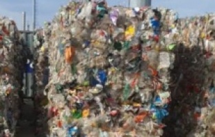 "10 bin ton çöp aylardır Türkiye limanlarında bekliyor!"