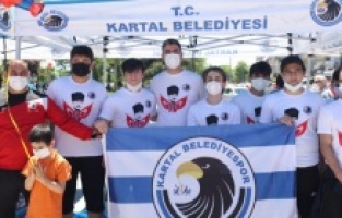 19 Mayıs coşkusu Kartal'da doyasıya yaşandı