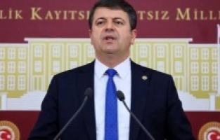 "Kapanmayı açıkladılar, halkı Allah'a havale ettiler"