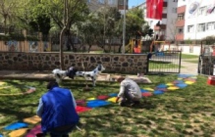 Kartal’daki park ve yeşil alanlar tam kapanma sürecinde yaza hazırlanıyor