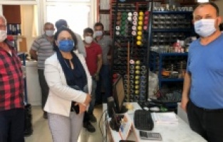 "Vatandaş, 2-3 liralık alışveriş için kredi kartı kullanıyor!"