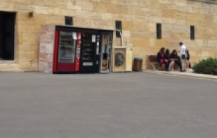 CHP'li vekilden Anıtkabir'deki saygısızlığa tepki!