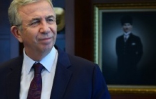 Mansur Yavaş'tan gençlere çağrı