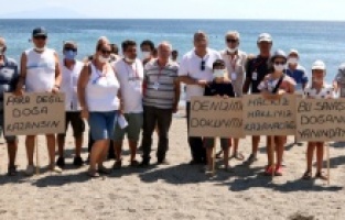 “Akarca halkındır, halkın kalacak”