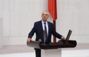 "AKP iktidarı tüm ülkeyi cayır cayır yakıyor!"