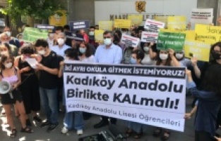 CHP’li Şeker’den Kadıköy Anadolu Lisesi yıkımına tepki