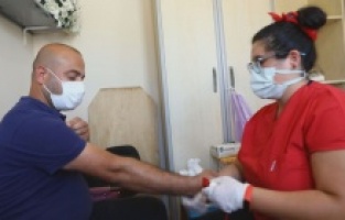 Bayraklı Belediyesi'nden çalışanlara sağlık muayenesi