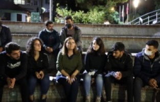 Başkan Hürriyet’ten barınma mağduru üniversitelilere destek