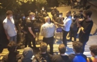 CHP'li Tanal yurt gözaltılarını şikayet etti