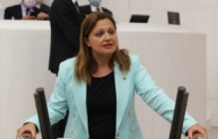 “Halinden memnun olan esnaf değil, 5’li müteahhit çetesi”