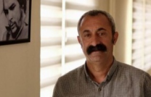 Maçoğlu: "Hiç kimse ortada kalmayacak, evlerimizi öğrencilerimize açtık"