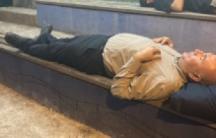 "Meclis'in boş lojmanları öğrencilere tahsis edilsin"