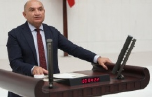 CHP'li vekilden önemli iddia: "İzmit'in merkezinde 176 dükkan yandaşa peşkeş çekildi!"