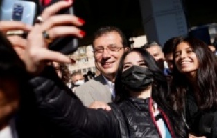 İmamoğlu: "İnsanlara mutluluk aşılayacağız"