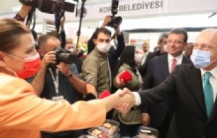 İzmit Belediyesi tarım ürünleriyle büyük ilgi görüyor