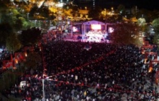 Kartal'da Cumhuriyet Bayramı kutlamaları coşkuyla başladı