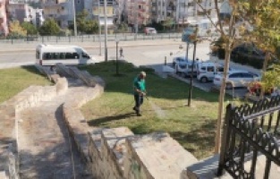 Kuşadası'nda sonbahar temizliği