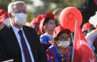 Mansur Yavaş: "Ankaralıları sanatın her dalıyla buluşturacağız"