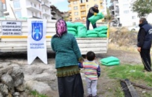 Mansur Yavaş kapıda kömür dağıtımına son verdi!