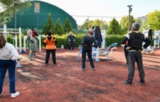 Parklarda spora yoğun ilgi