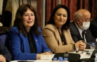 "62 yıl önceki kanunla depreme karşı önlem alınamaz"