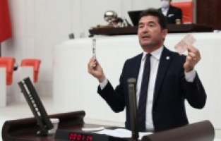 "Hani paranın itibarı, milletin itibarıydı?"