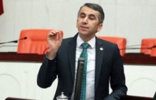 CHP'den 24 Kasım'da öğretmenlere ikramiye teklifi