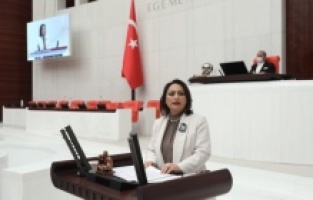 "Diyanet, neden yoksullukla, açlıkla ilgili fetva vermiyor?"