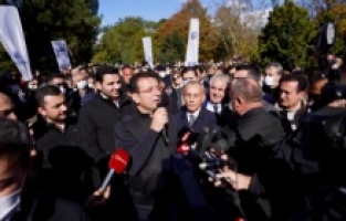 İmamoğlu: "Bu ülkenin başına gelmiş en güzel şey Atatürk!"