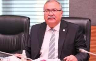 "Arka kapıdan döviz satıp vatandaşın alın terini heba ettiniz"