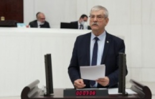 "Bu bütçe sarayın ve beşli çetenin bütçesi!"